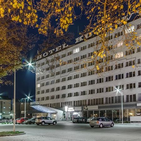 Hotel Kujawy Wloclawek Bagian luar foto