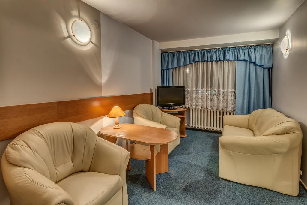 Hotel Kujawy Wloclawek Bagian luar foto