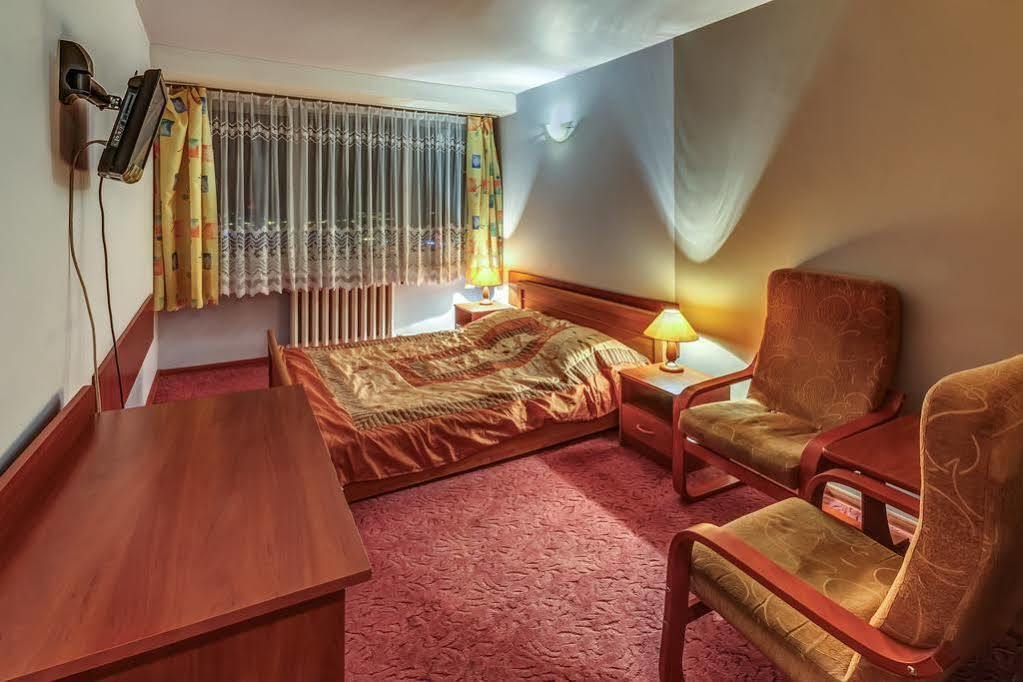 Hotel Kujawy Wloclawek Bagian luar foto